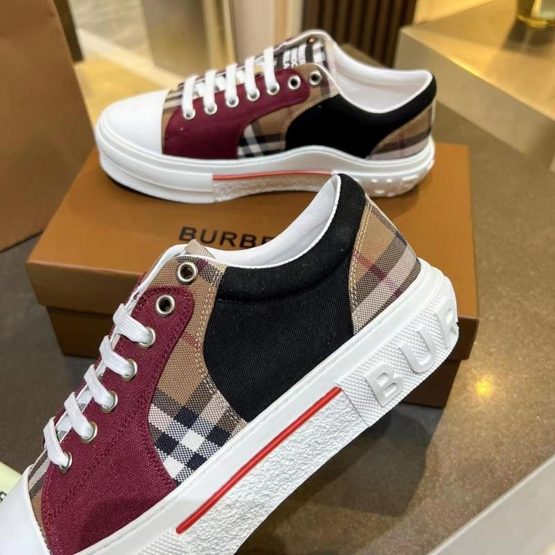 Burberry Low Shoes